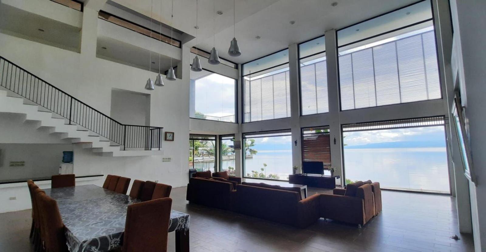 Tiara Bunga Hotel & Villa Balige Luaran gambar