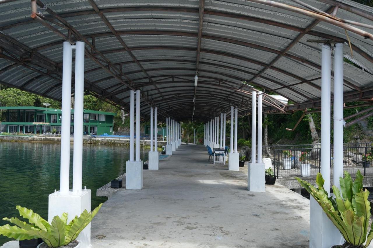 Tiara Bunga Hotel & Villa Balige Luaran gambar