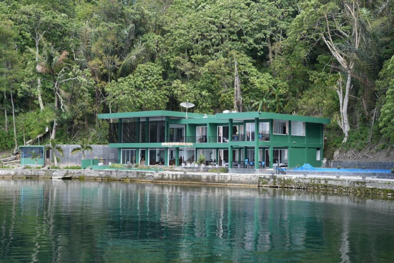 Tiara Bunga Hotel & Villa Balige Luaran gambar