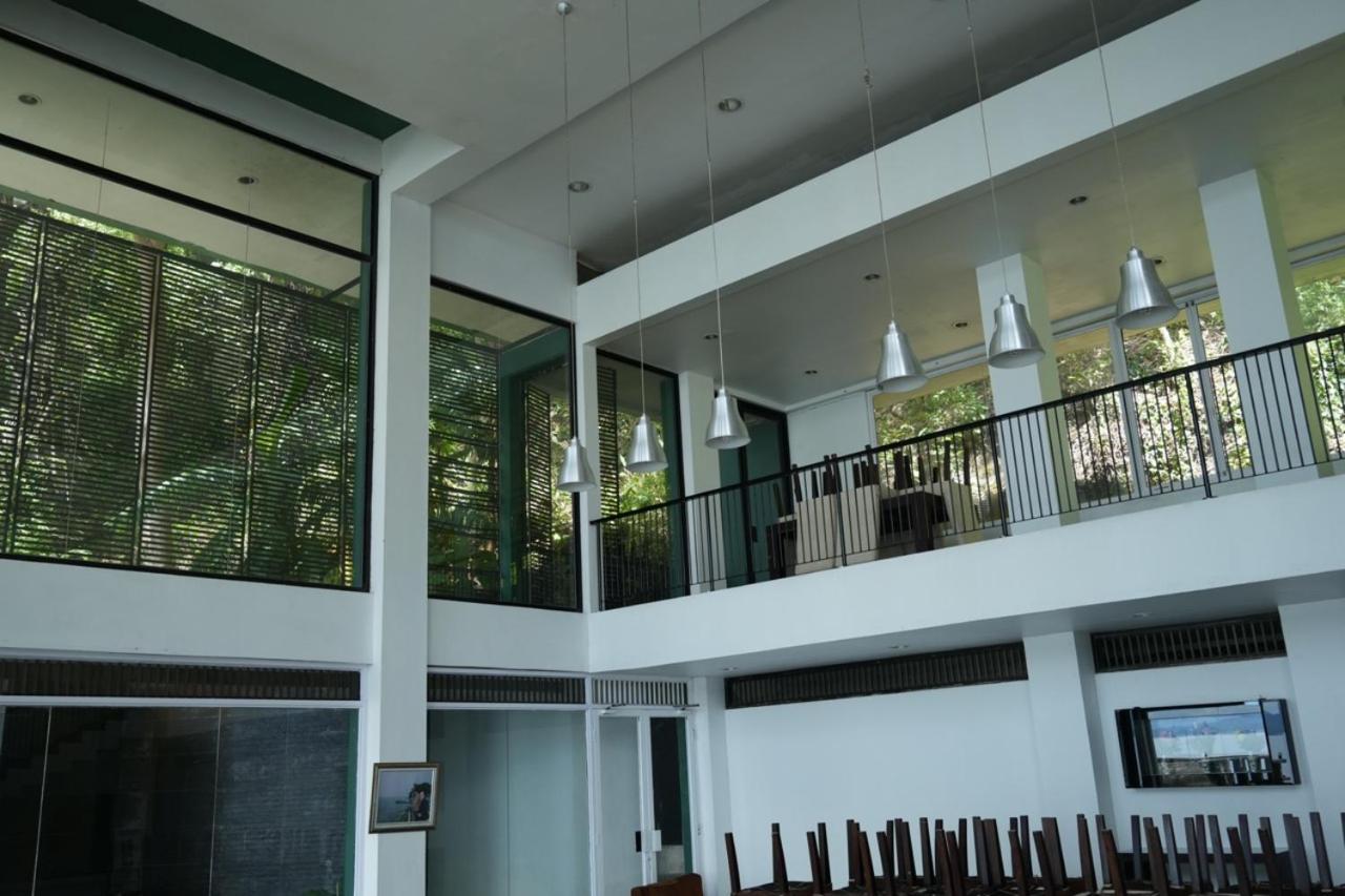 Tiara Bunga Hotel & Villa Balige Luaran gambar