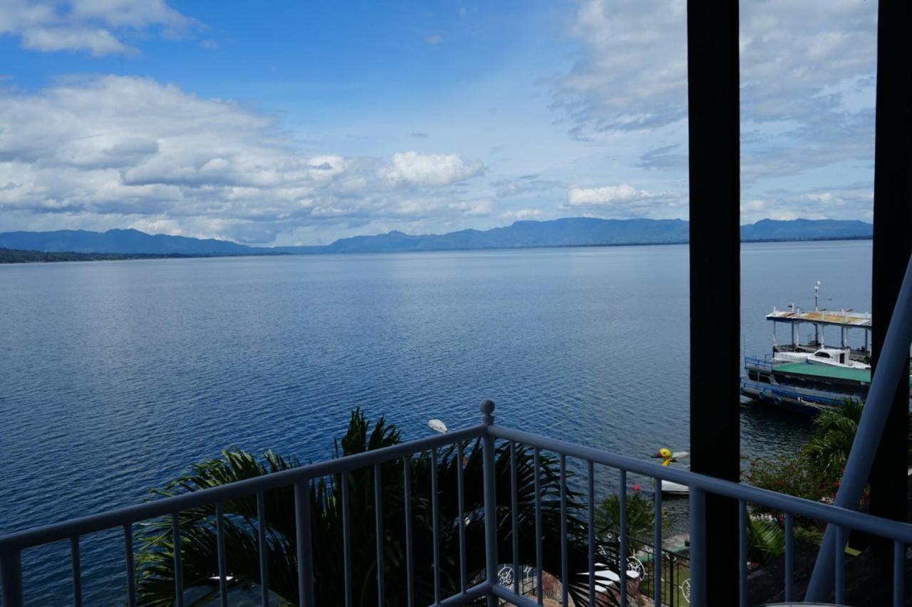 Tiara Bunga Hotel & Villa Balige Luaran gambar